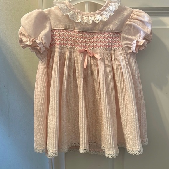 Smocked  Pink Lace Kids Dress vintage 18-24mo - Picture 7 of 11